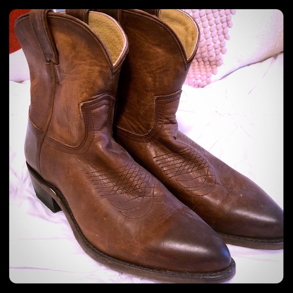 Frye Women’s Billy Boots